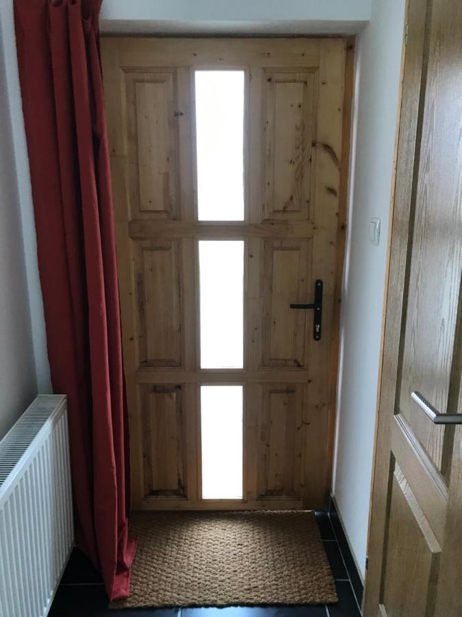 Kerti Franciaagyas Apartman Vác Exteriér fotografie